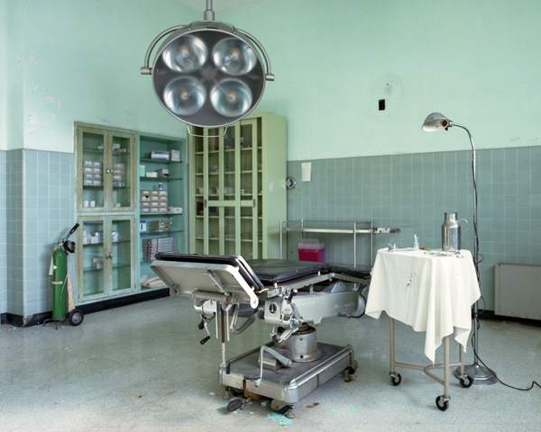 Simple Operating Room Pictures From The First Picutre We Can See The 